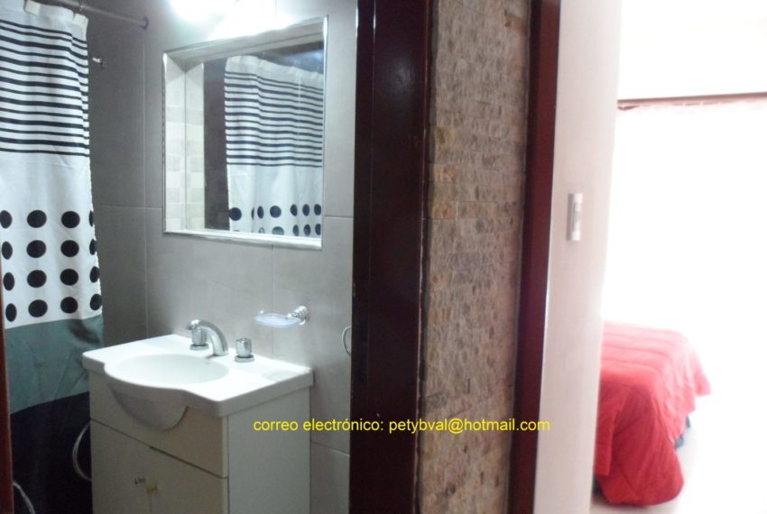 baño-dormitorio-scaled