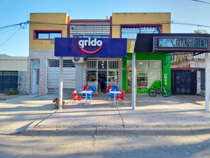 local centrico frente a plaza san martin