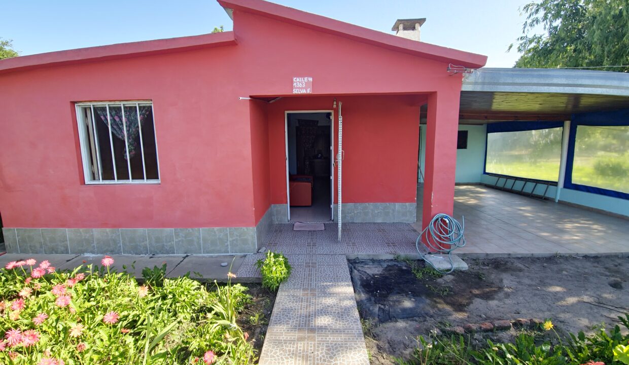 casa_en_barrio_los_pumas_romang