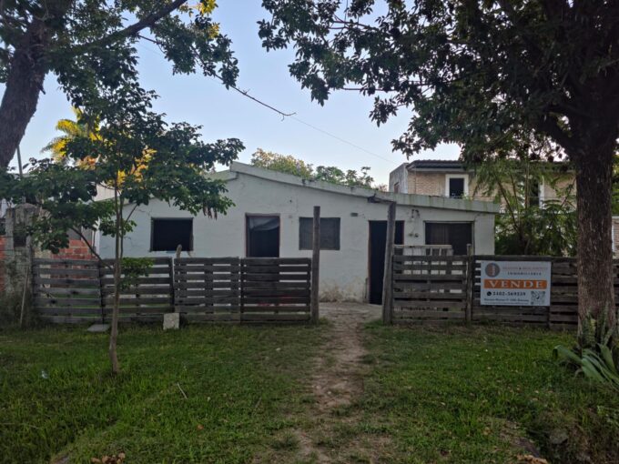 casa en venta frente al costerito